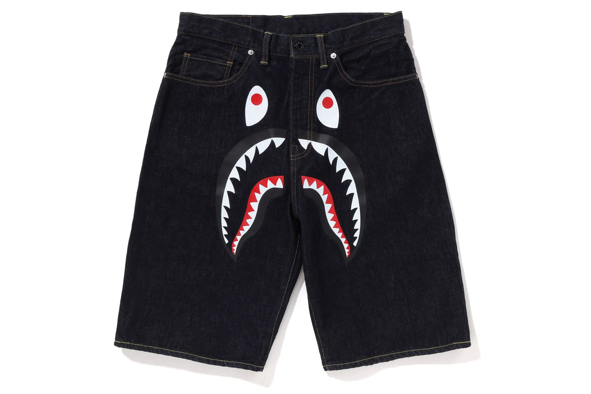 SHARK DENIM SHORTS