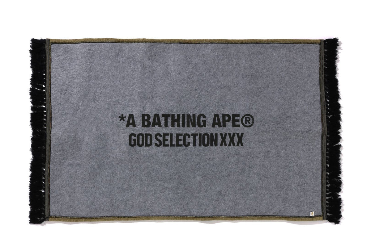 BAPE X GOD SELECTION XXX RUG (M)
