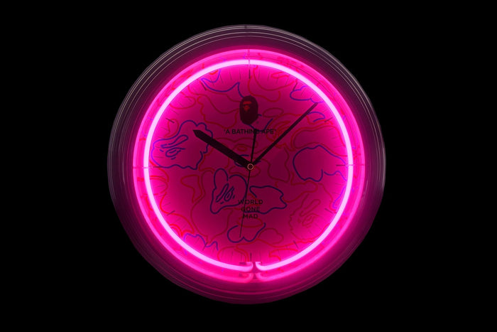 BAPE NEON CLOCK