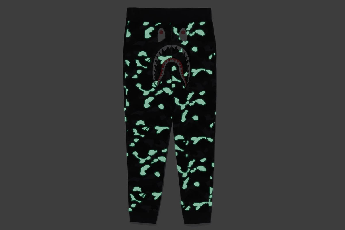 CITY CAMO SHARK SWEAT PANTS