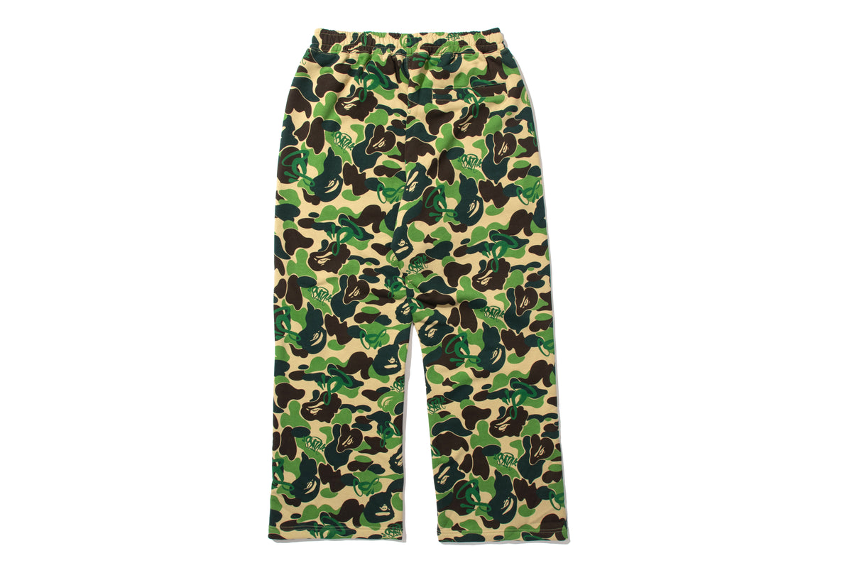BAPE X SPOTIFY BY CENTRAL CEE CAMO RELAXED FIT SWEATPANTS