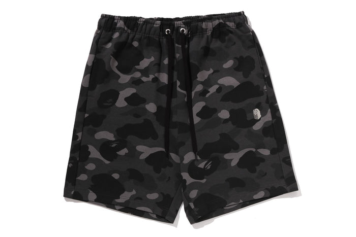 COLOR CAMO METAL APE HEAD RELAXED FIT SWEAT SHORTS