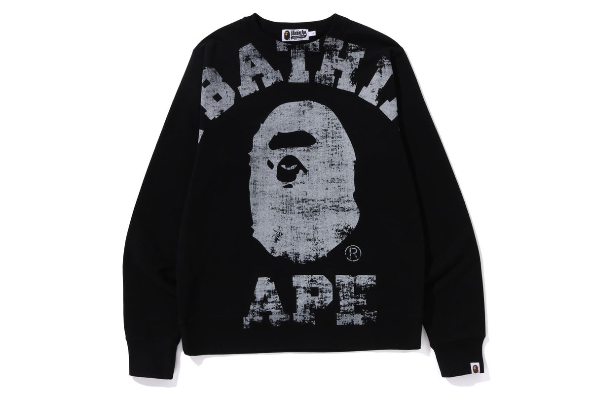 BIG COLLEGE CREWNECK