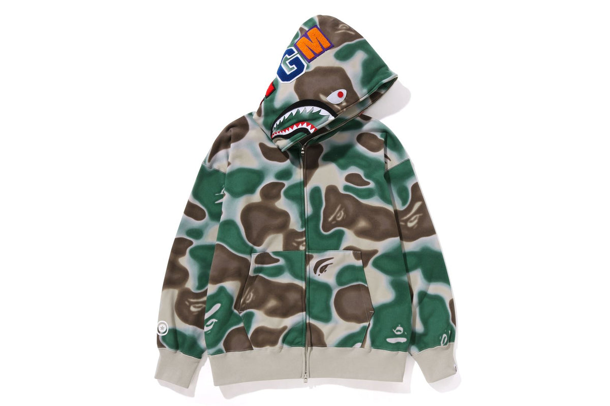 BAPE MENS SHARK PRINT LIQUID CAMO RELAXED FIT FULL ZIP HOODIE