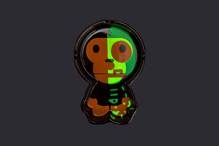BABY MILO SKULL GLOW IN THE DARK TRAY