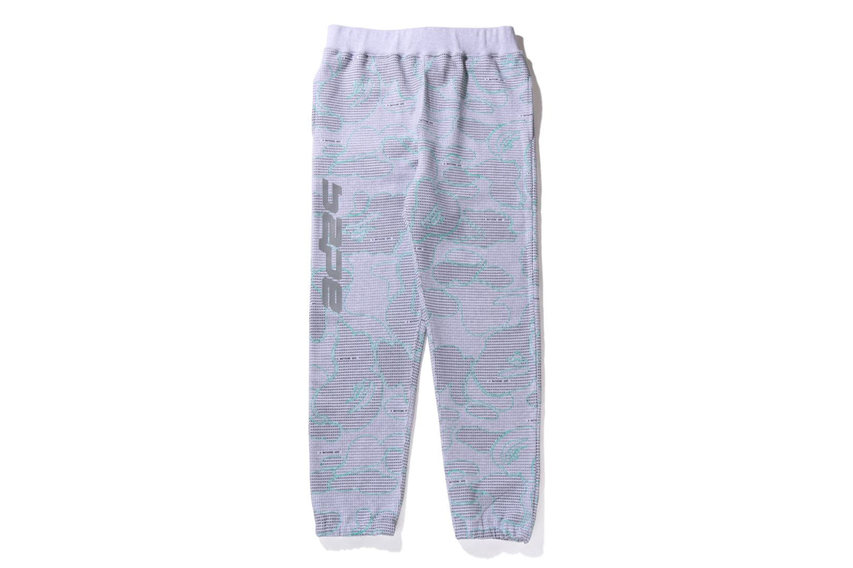 TEXT CODE CAMO SWEAT PANTS