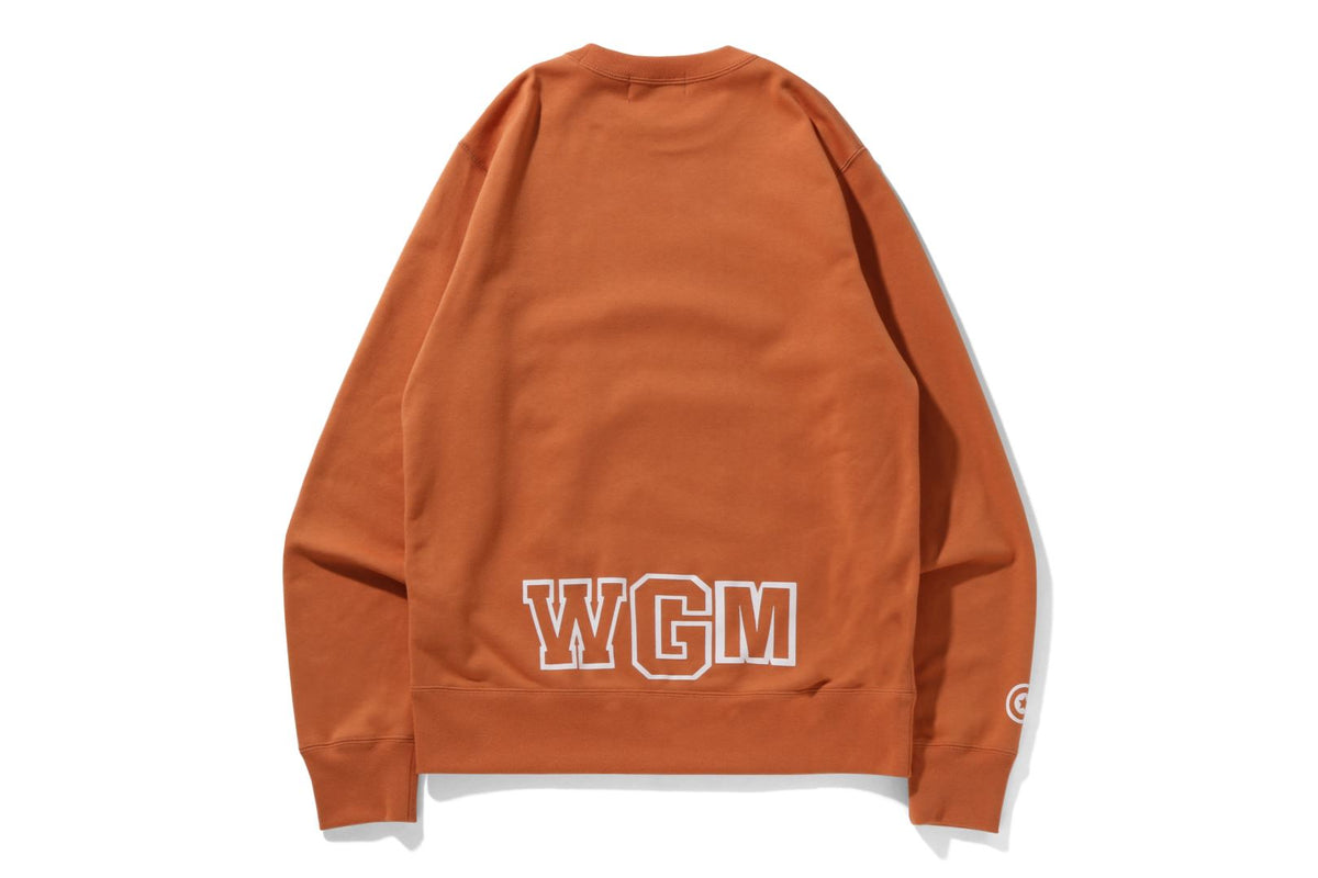 SHARK CREWNECK