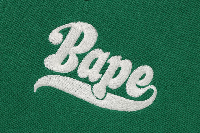 BAPE HALF ZIP CROPPED CREWNECK